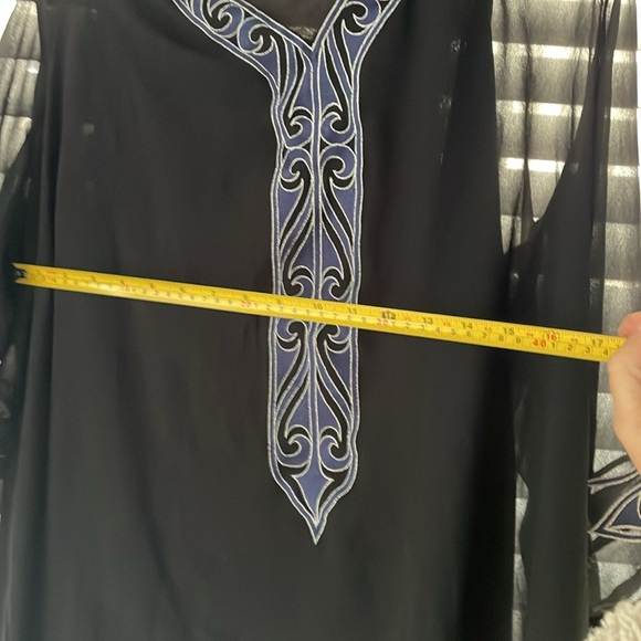 Gently worn bob Mackie 2x shirt - Picture 12 of 13